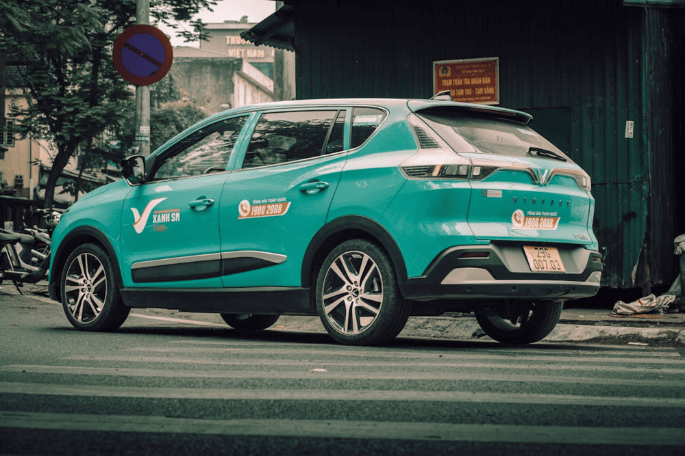 Getting from Hanoi to Trang An is easy and convenient, with plenty of transportation options available to suit every travel style (Source: Pexels)